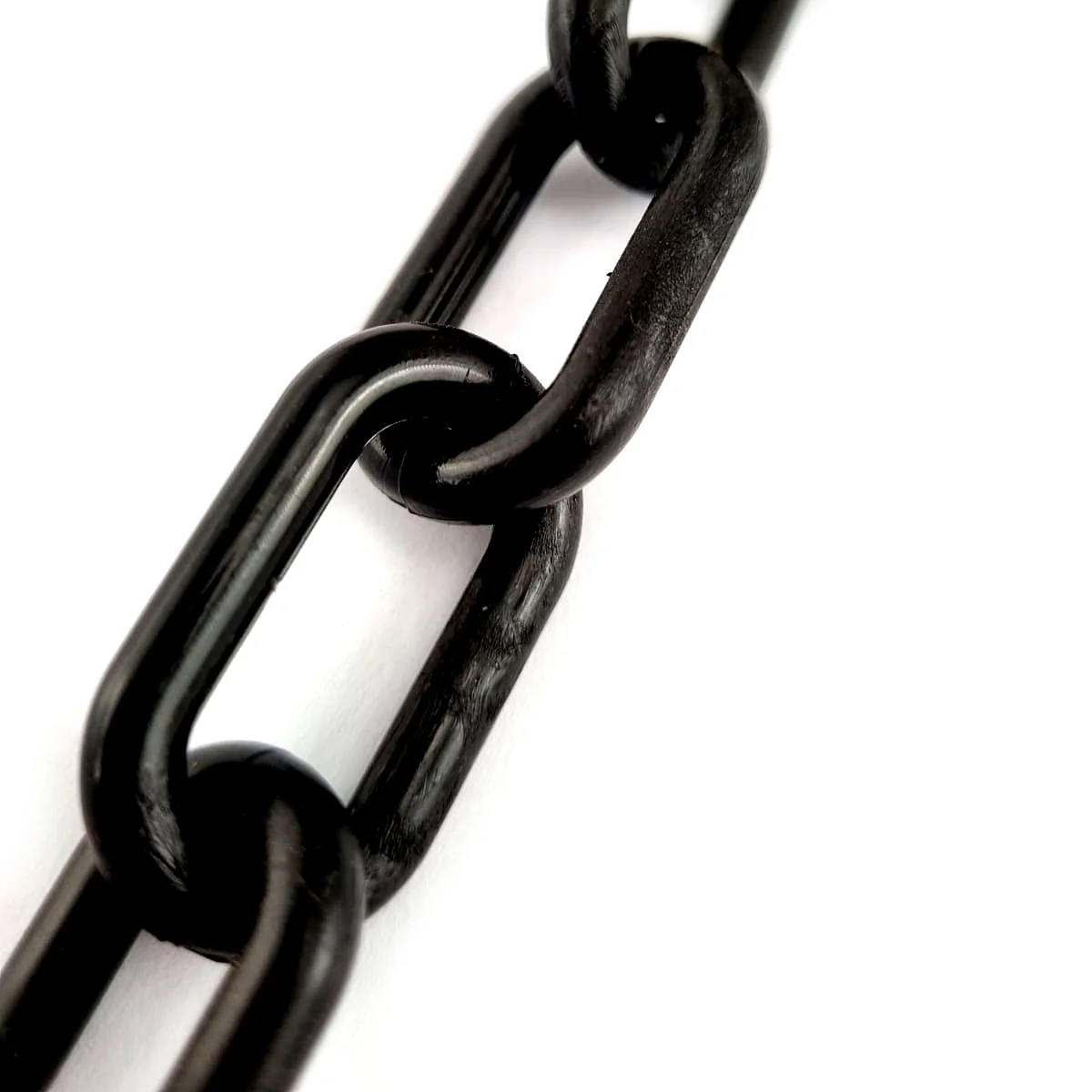 Plastic Chain - Black - 6mm x 40m - Image 4